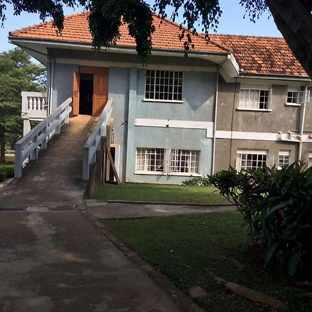 Skyway Hotel Entebbe Esterno foto