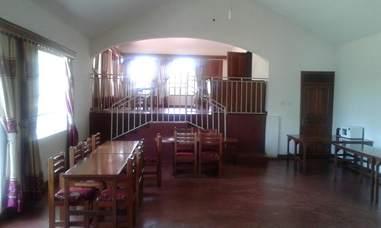 Skyway Hotel Entebbe Esterno foto