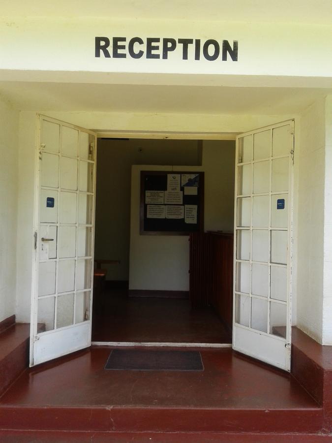 Skyway Hotel Entebbe Esterno foto