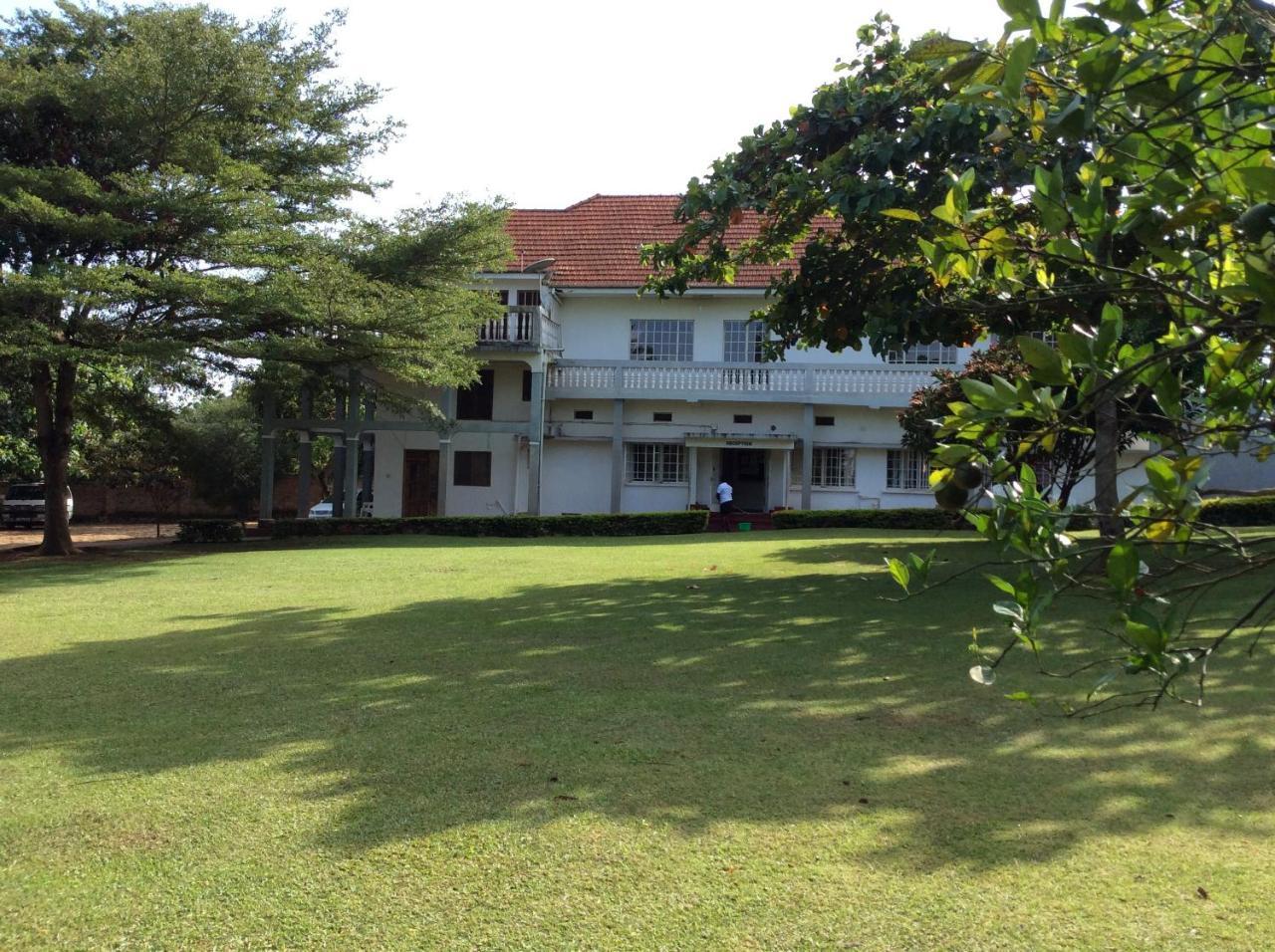 Skyway Hotel Entebbe Esterno foto